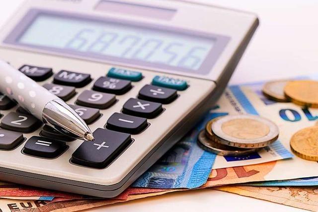 Kreistag Lrrach verabschiedet Haushalt mit 10,5 Euro Millionen Defizit