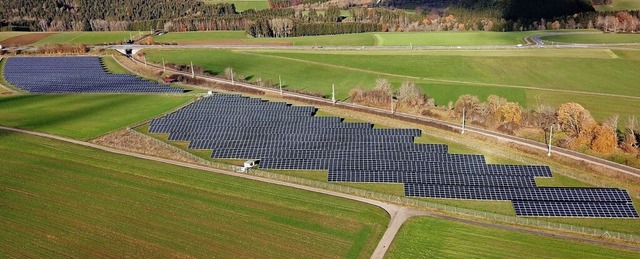 Solche groen Photovoltaikanlagen wie ...; noch? &#8211; selten in der Region.   | Foto: Philippe Thines