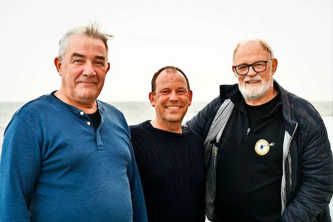Christian Lemée(links) , David Gregory...e Schiffswracks in der Ostsee gefunden  | Foto: -- (dpa)