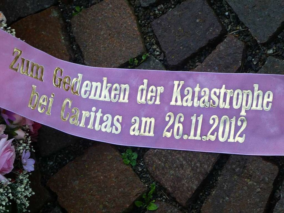 14 Menschen sind am 26. November 2012 ... Georg in Neustadt ums Leben gekommen.  | Foto: Peter Stellmach