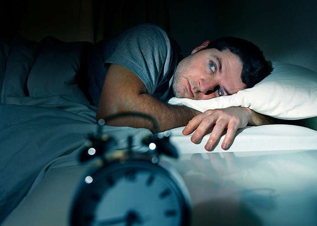 Auf lange Sicht, kann sich das Arbeite...ativ auf die Schlafqualitt auswirken.  | Foto: Wordley Calvo Stock  (stock.adobe.com)