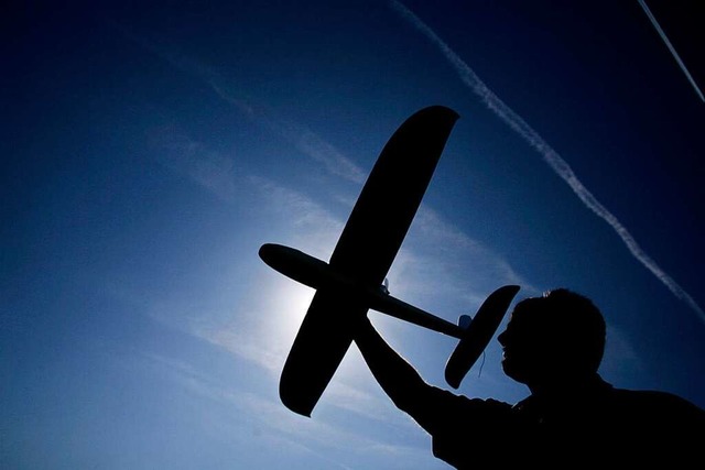 Unter anderem wurde ein Modellflugzeug gestohlen (Symbolfoto).  | Foto: Frank May