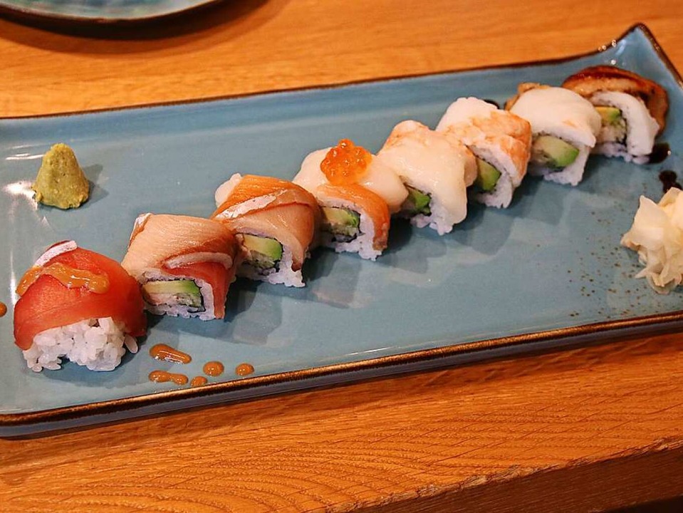 Im &#8222;Saya&#8220; gibt es eine groe Auswahl von Sushi  | Foto: Melanie Fix