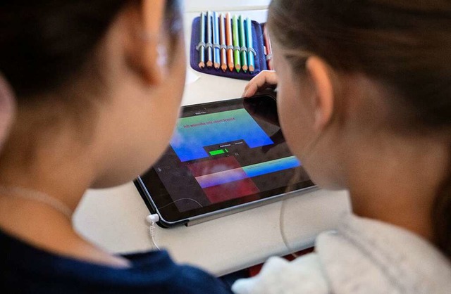 Damit Eltern ihre Kinder zur Gemeinsch... der stdtischen Planung (Symbolfoto).  | Foto: Marijan Murat (dpa)