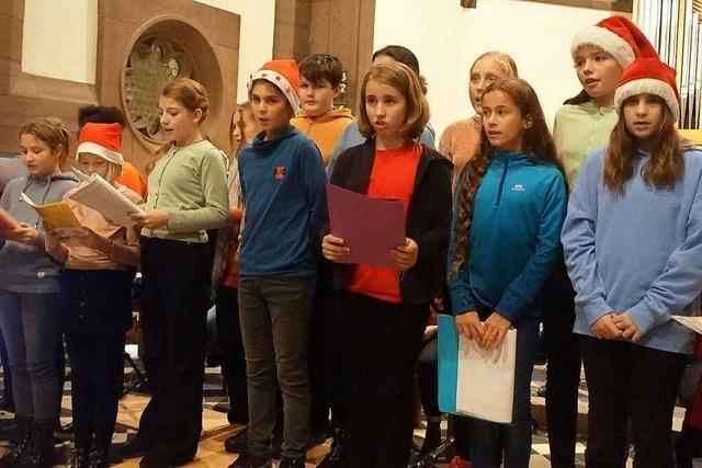 Schüler des THG in Schopfheim begeistern beim Adventskonzert