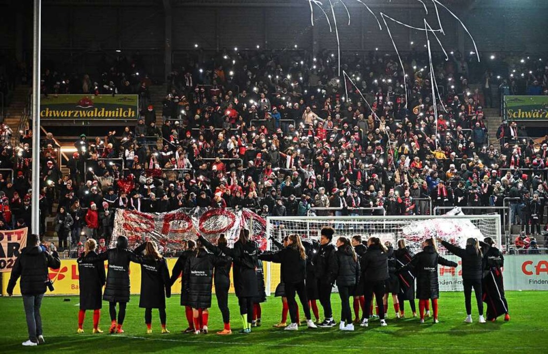 Jubel nach dem Spiel  | Foto: Achim Keller