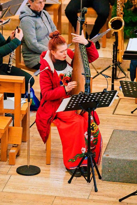 Die Ukrainerin Anna Shylo war Solistin beim Adventskonzert der Stadtmusik.  | Foto: Ansgar Taschinski