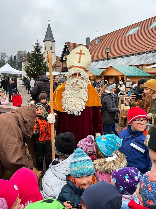 Impressionen vom Weihnachtsmarkt in Umkirch  | Foto: Mario Schneberg