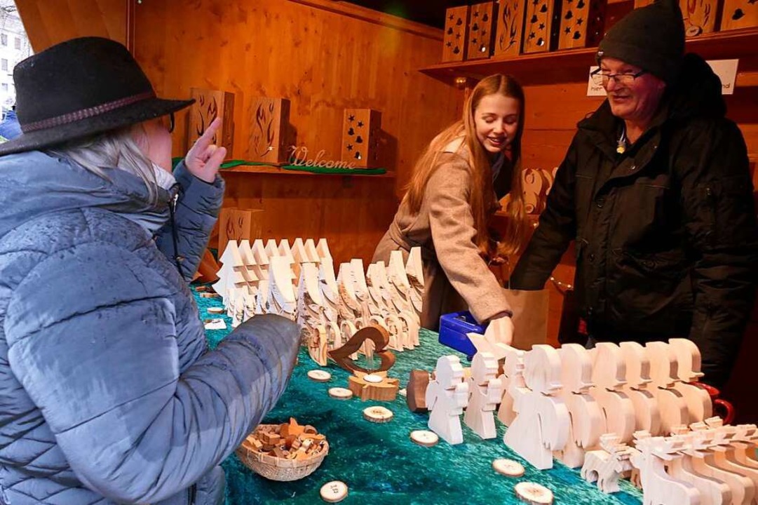 Eindrcke vom ersten Weihnachtsmarktwochenende in St. Blasien.  | Foto: Sebastian Barthmes