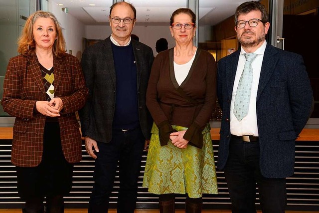 Das Herausgeber-Team der Buchreihe &#8...emann, Johanna Regnath und Heinz Krieg  | Foto: Ingo Schneider