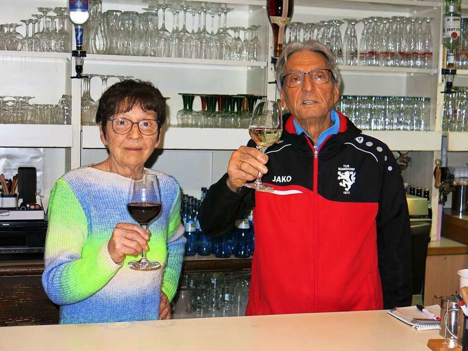 Monika und Nunzio Di Lisi verabschieden sich in ihren Ruhestand.  | Foto: Erhard Morath