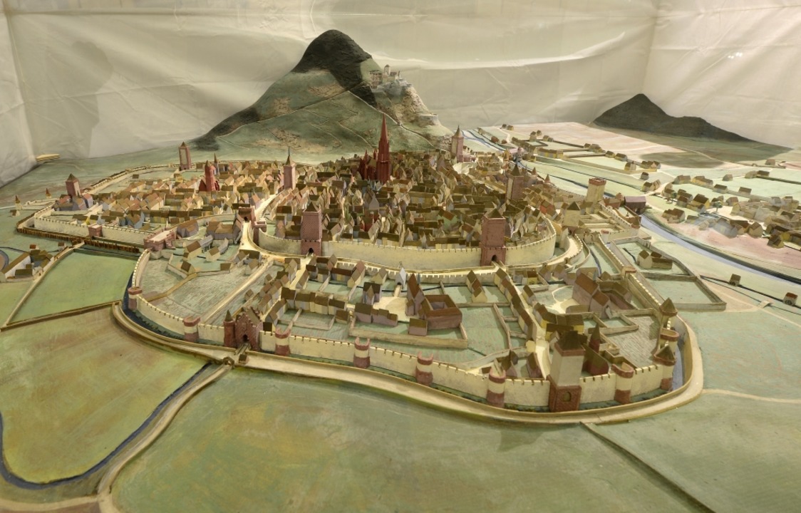 Mittelalterliche Orte in Freiburg sind greifbare Geschichte - Freiburg ...