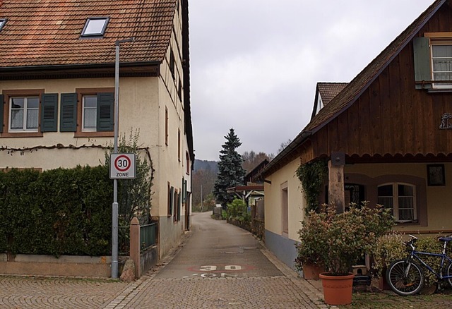 Der Hauinger Friedhofsweg  | Foto: Paul Schleer