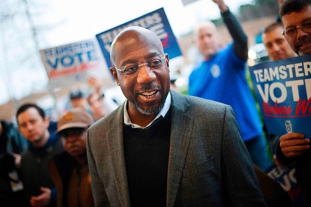 Raphael Warnock   | Foto: WIN MCNAMEE (AFP)