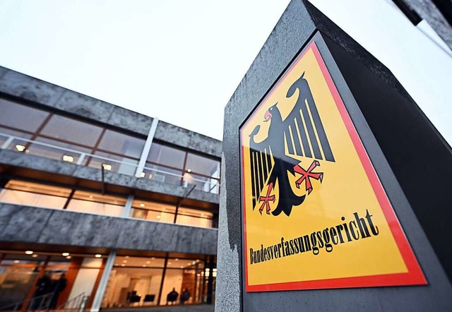 Verfassungsbeschwerden gegen EU-Coronafonds scheitern in Karlsruhe.  | Foto: Uli Deck (dpa)