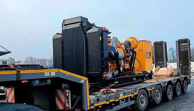 Hilfe fr die Partnerstadt in der Ukra...erste Generator auf dem Weg nach Lviv.  | Foto: Gter Burger (Stadt Freiburg)