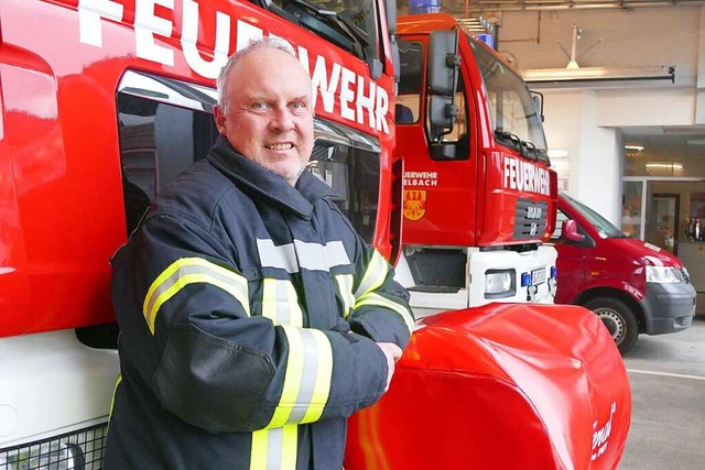 Bernd Wagner, Kommandant der Freiwilli...erwehr Seelbach im Feuerwehrgertehaus  | Foto: Alena Ehrlich