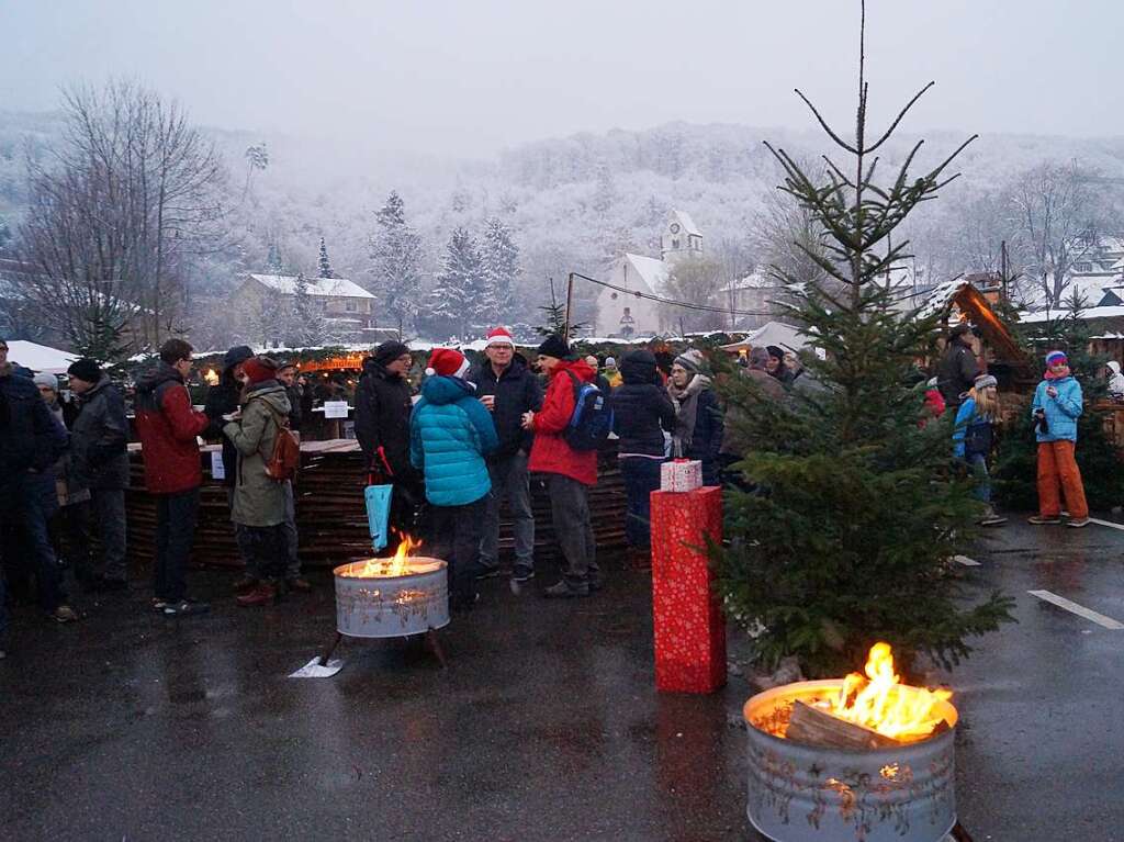 So gemtlich und vielfltig ist die kleine Dorfweihnacht der Lielerinnen und Lieler.