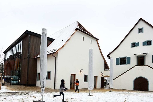 Was lange whrt sieht ziemlich gut aus...rbergt eine Gaststtte mit Biergarten.  | Foto: Rita Eggstein