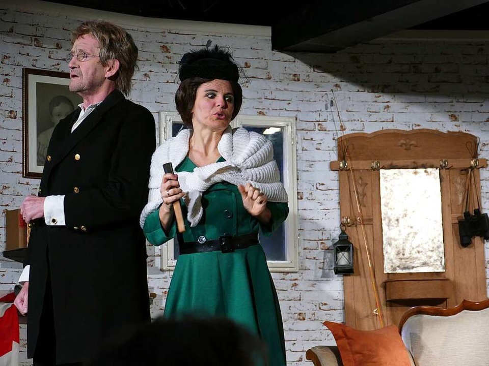 Thomas Schulte als Josiah Tollifsen,  Christelle Ranc als dessen Ehefrau Rowena  | Foto: Martina David-Wenk