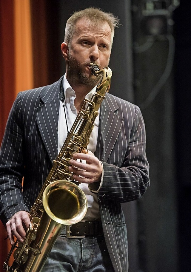 Wollte schon immer Saxophon spielen: Holger Rohn  | Foto: Privat