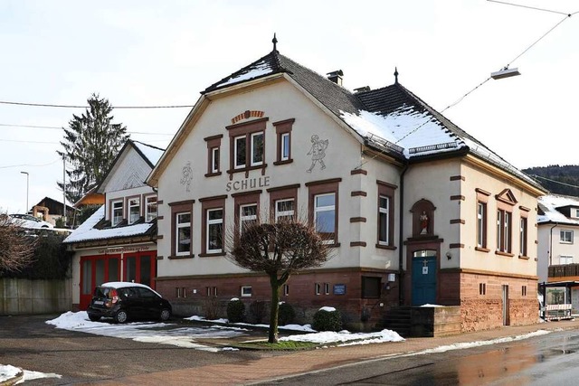 In den DRK-Rumen in der alten Schule ...ist ein Wasserschaden entdeckt worden.  | Foto: Christoph Breithaupt