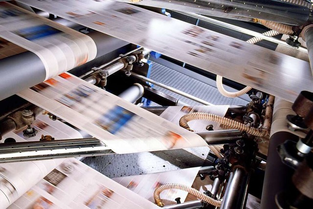 Papier fr den Druck ist allein 2022 um 100 Prozent teurer geworden.  | Foto: KBA