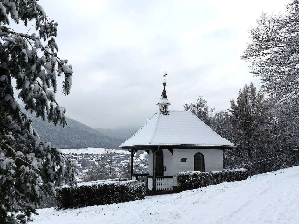 Bruder-Konradkapelle Seelbach in weiem Kleid