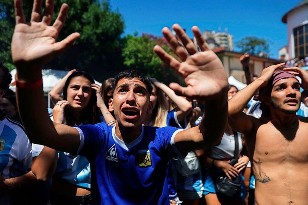 Ein Land im emotionalen Ausnahmezustand: Argentinien ist Fußball-Weltmeister.  | Foto: TOMAS CUESTA (AFP)