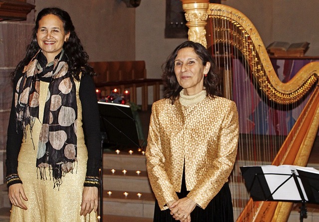 Consuelo Giulianelli (links) und Sylvia Nopper am Ende ihres Konzerts.   | Foto: Rolf Reimann