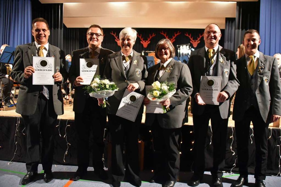 Gunter Volz, Thomas Wei, Gudrun Mlle...lipp Kuhn zu Ehrenmitgliedern ernannt.  | Foto: Benedikt Sommer