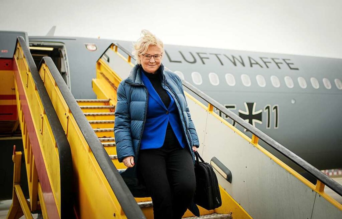 Bundesverteidigungsministerin Christine Lambrecht (SPD)  | Foto: Kay Nietfeld (dpa)