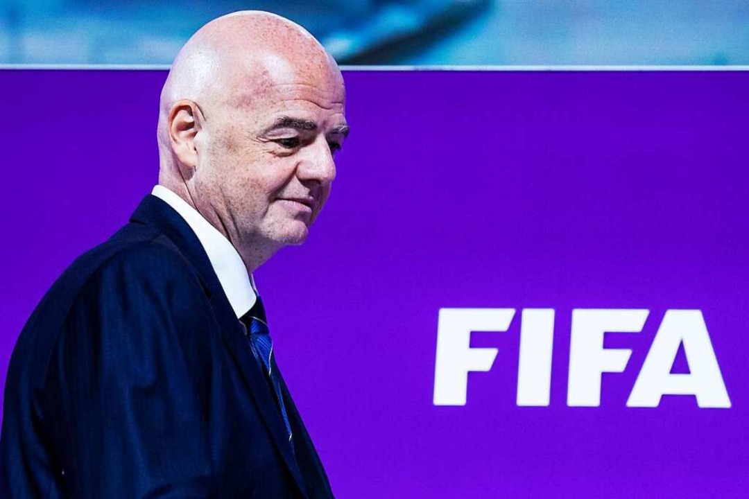 Der oberste Strippenzieher: Gianni Infantino  | Foto: Tom Weller (dpa)