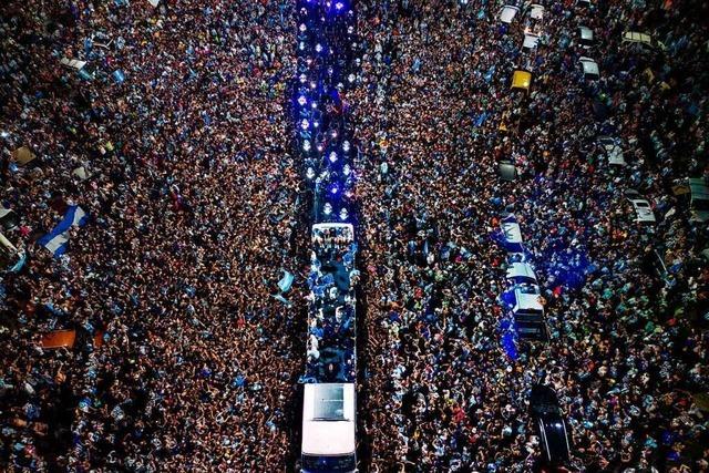 Titel-Party am neuen Nationalfeiertag: Buenos Aires geht steil