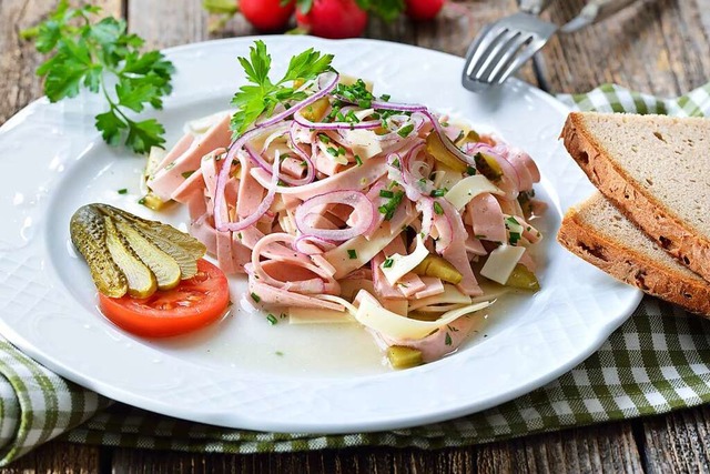 Wurstsalat ist eine badische Spezialitt.  | Foto: kab-vision