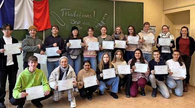 Stolz auf Delf-Zertifikat sind Zehntkl... des Scheffelgymnasiums Bad Sckingen.  | Foto: Julia Fritsche