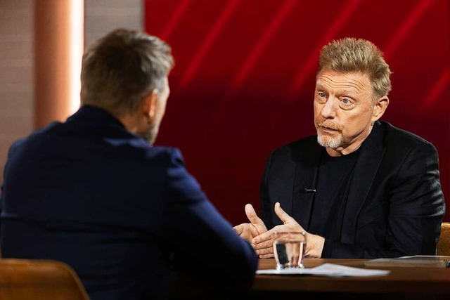 Boris Becker beim Sender Sat.1 im Gesprch mit Steven Gtjen  | Foto: Nadine Rupp (dpa)