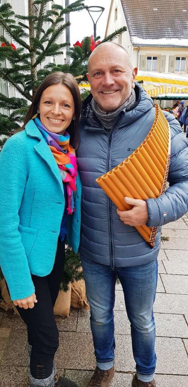 Neustart nach dem Krisenjahr: Oscar Ja...efrau und Sngerin Bettina Ankermann.   | Foto: Gerhard Walser