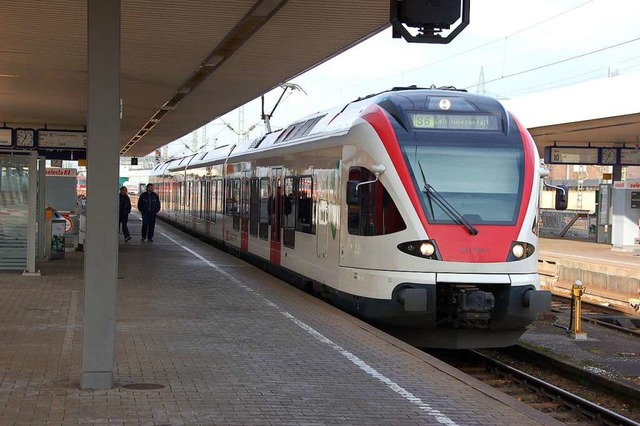 Der S-Bahn-Betrieb zwischen dem Badisc...zeitig beendeten Fernzgen  betroffen.  | Foto: Daniel Gramespacher