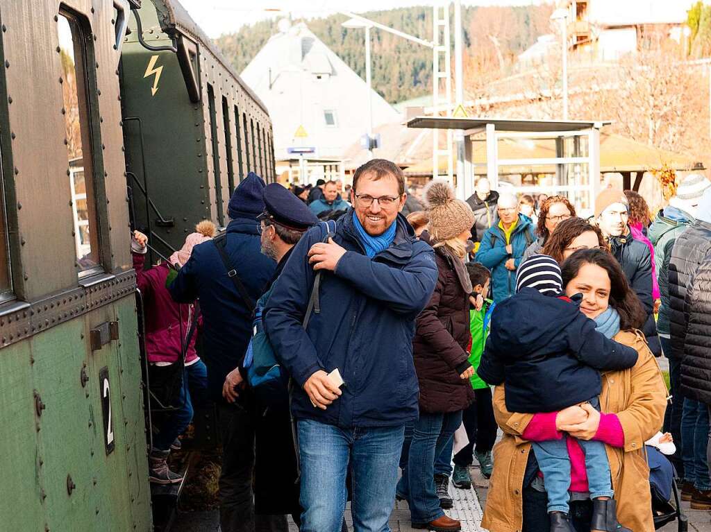 Eine gefhlsechte Zeitreise in die Vergangenheit ermglichen die Jahresabschlussfahrten der Dreiseenbahn. <?ZP?>
