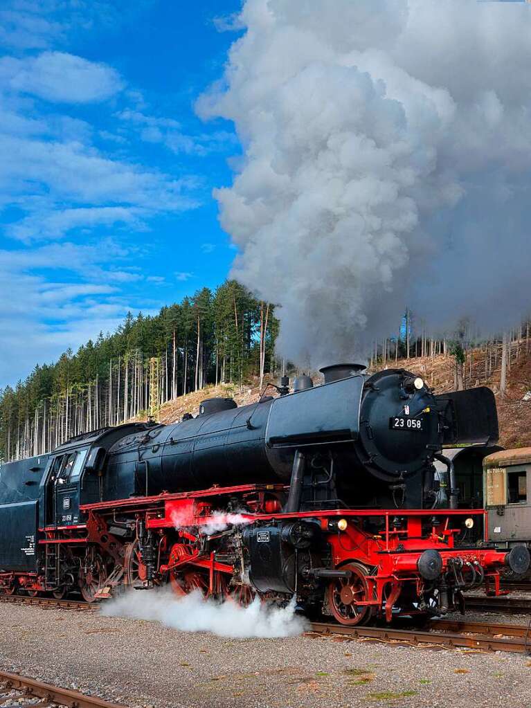 Eine gefhlsechte Zeitreise in die Vergangenheit ermglichen die Jahresabschlussfahrten der Dreiseenbahn. <?ZP?>
