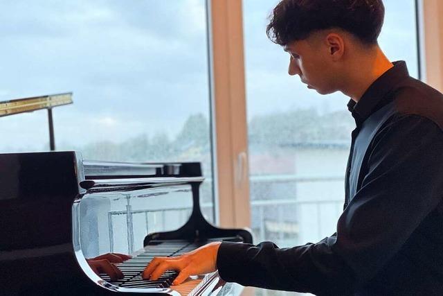 Ein 20-Jhriger aus Lahr erreicht mit Klaviervideos ein Millionenpublikum auf Tik-Tok