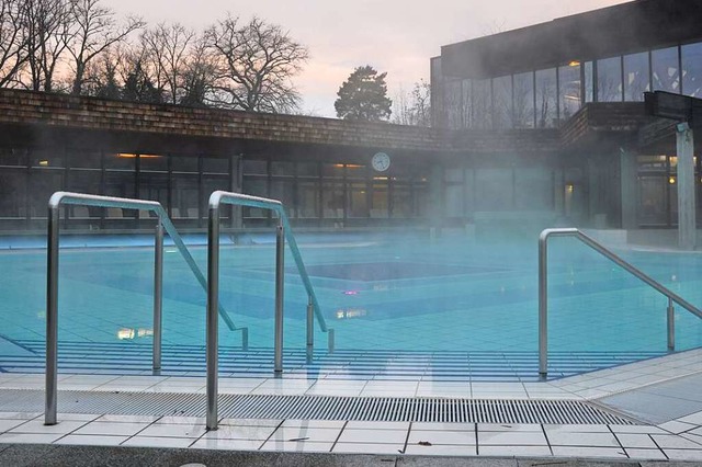 Die Absenkung der Wassertemperatur kom...e meisten Badbetreiber nicht in Frage.  | Foto: Jutta Schtz