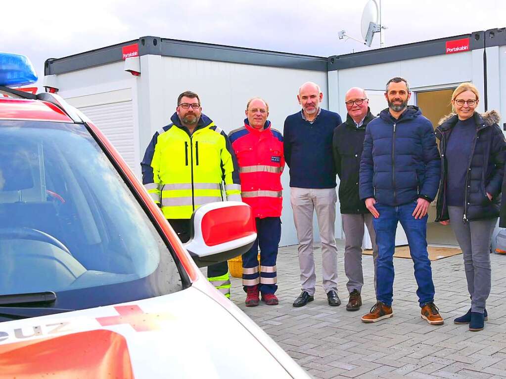 Zum 24. Februar ist der Umzug des Notarztstandortes Neuried in die neue Containerwache auf dem ehemaligen Spielplatz Ecke Ahornweg/Kieferweg in Altenheim vonstatten gegangen. Zuvor war die Rettungswache seit  1. November 2021 als bergangslsung in der Schlossergasse.