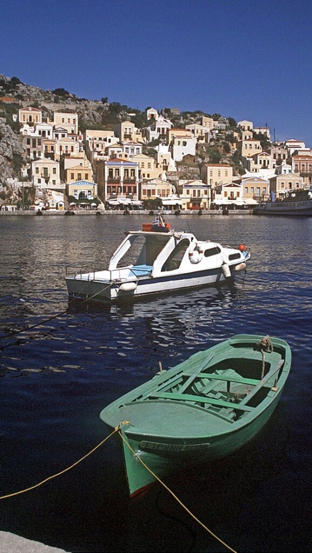 Ein Platz an der Sonne auf der  Insel Symi  | Foto: Angela_Merker