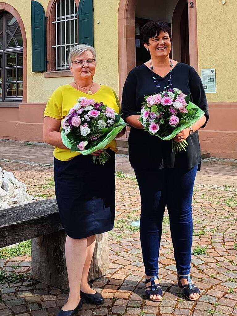 August: Wechsel bei der VHS Grafenhausen: Fr Siggi Kbele (links) bernimmt Anja Ngele die Leitung.