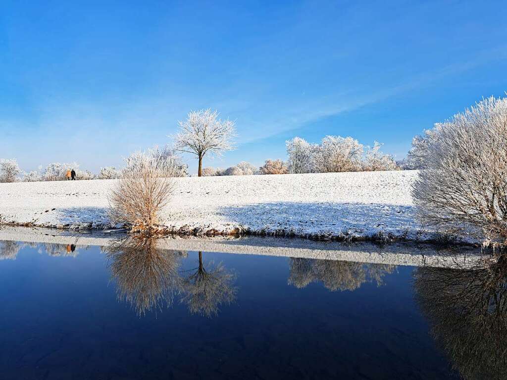 Spaziergang an der Elz bei Wasser