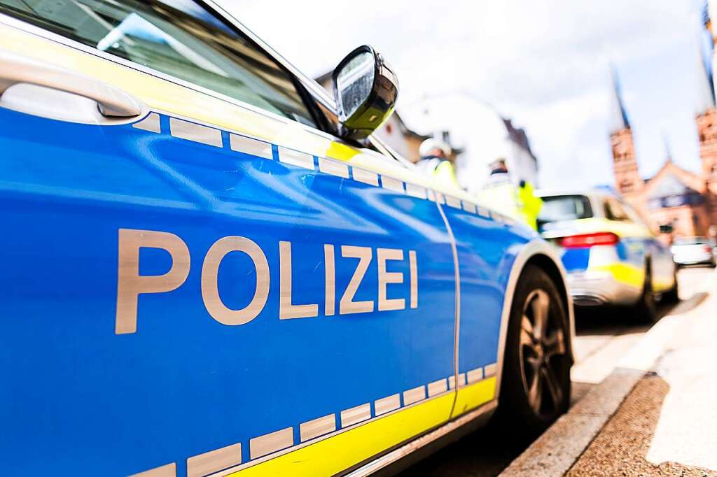 Police stop dangerous lorry on A5 near Freiburg-Sd – Kreis Breisgau-Hochschwarzwald