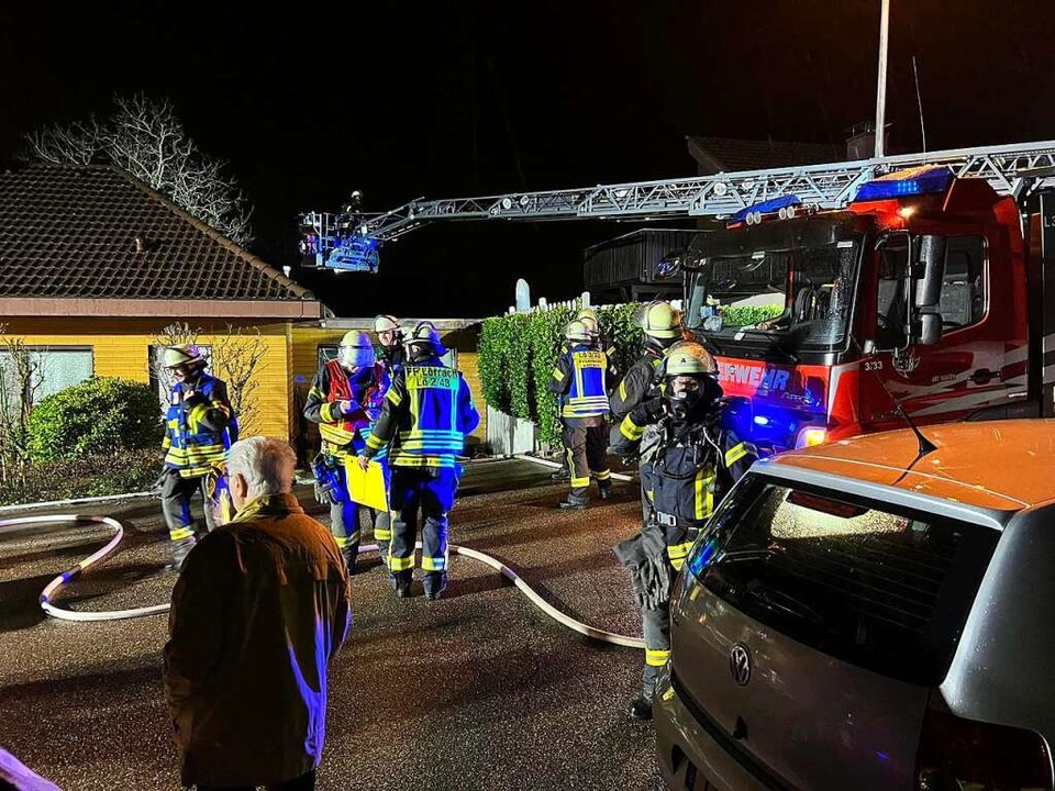 Brand in einer Garage in Lörrach wurde wohl durch eine Silvesterrakete