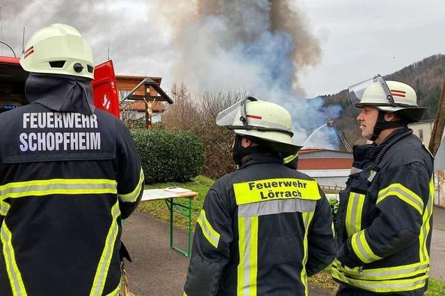 Grobrand in Wehr zeigt, wie Feuerwehren ber Kreisgrenzen hinweg kooperieren